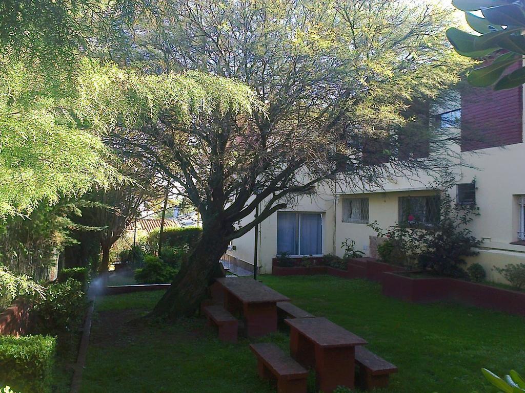 Hotel Aoma Villa Carlos Paz Exterior foto